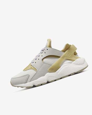 Nike Air Huarache Beige Claro | MX 4769